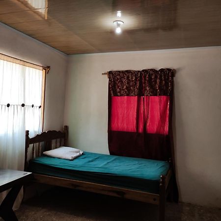 Hostel Los Chocoyos Mérida Екстериор снимка